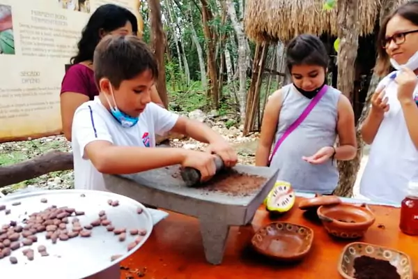 children cacao in the ancient mayan way
