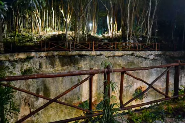 Weddings in cenotes