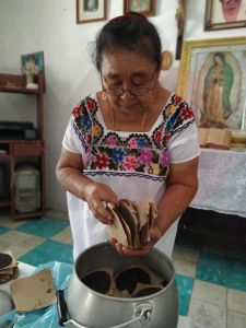 old lady with natural cacao